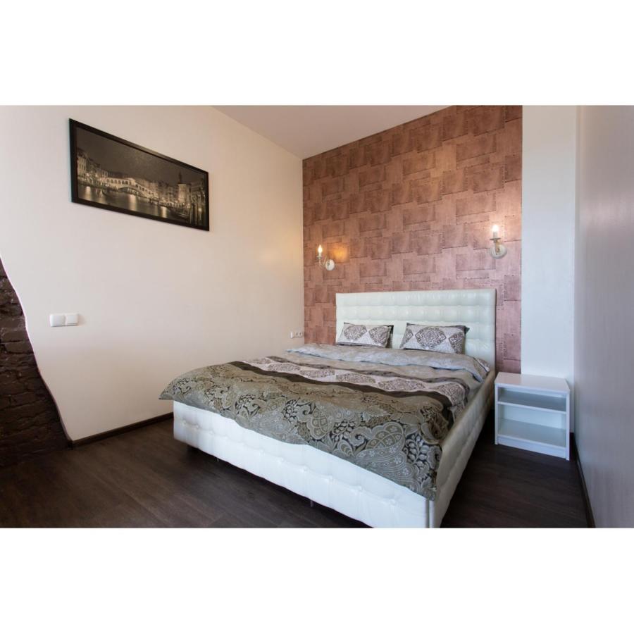 Studio Apartments In The City Center Kharkiv Exterior photo